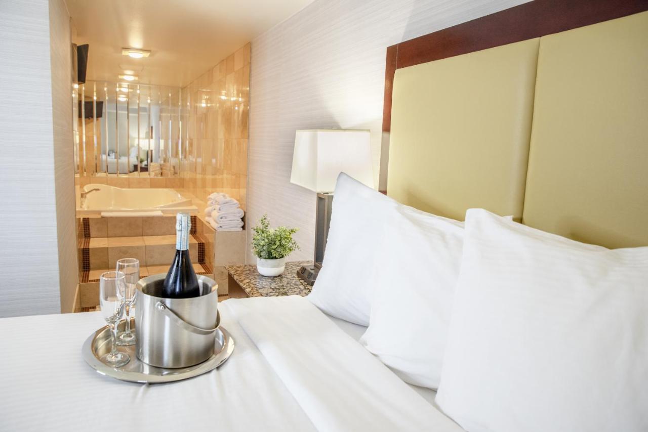 The Madison Concourse Hotel Eksteriør billede
