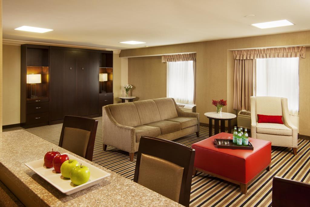 The Madison Concourse Hotel Eksteriør billede
